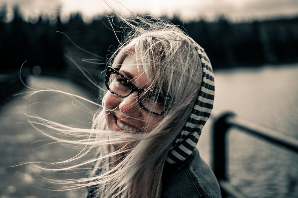 comment faire rire une fille