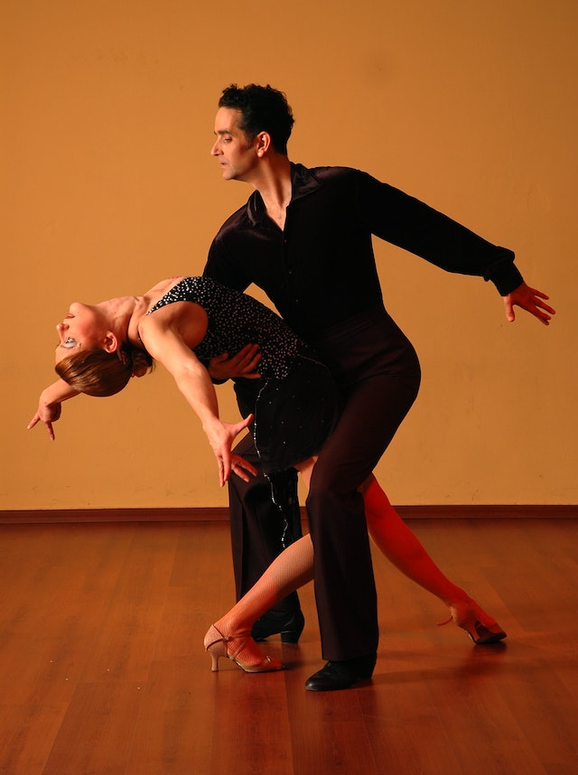 inviter une fille a une soiree