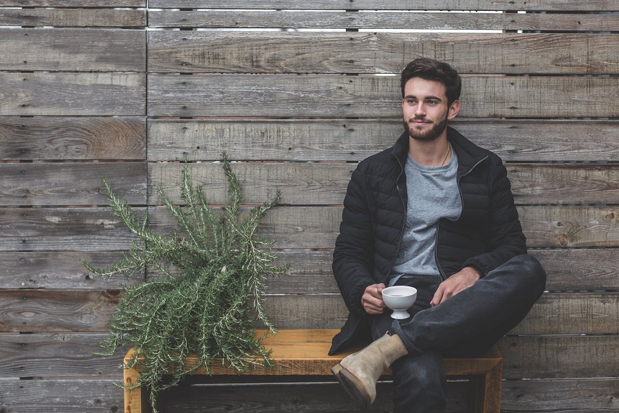 homme viril et masculin